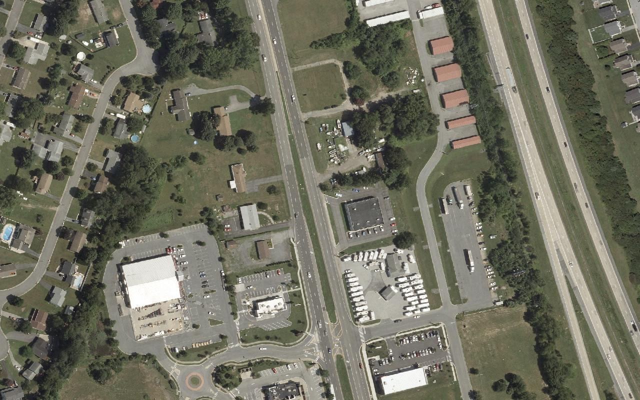 Aerial view of the area (USGS imagery)